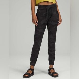 Lululemon Ready to Rulu Jogger 29" Heritage 365 Camo Deep Coal Multi SZ 2
